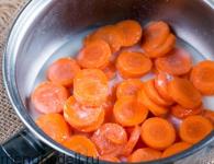 Es kommt vor, dass etwas Nützliches auch schön und lecker ist – Karottensoufflé